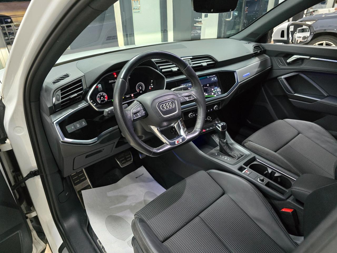 Audi Q3 SPB 40 TDI quattro S tronic S line