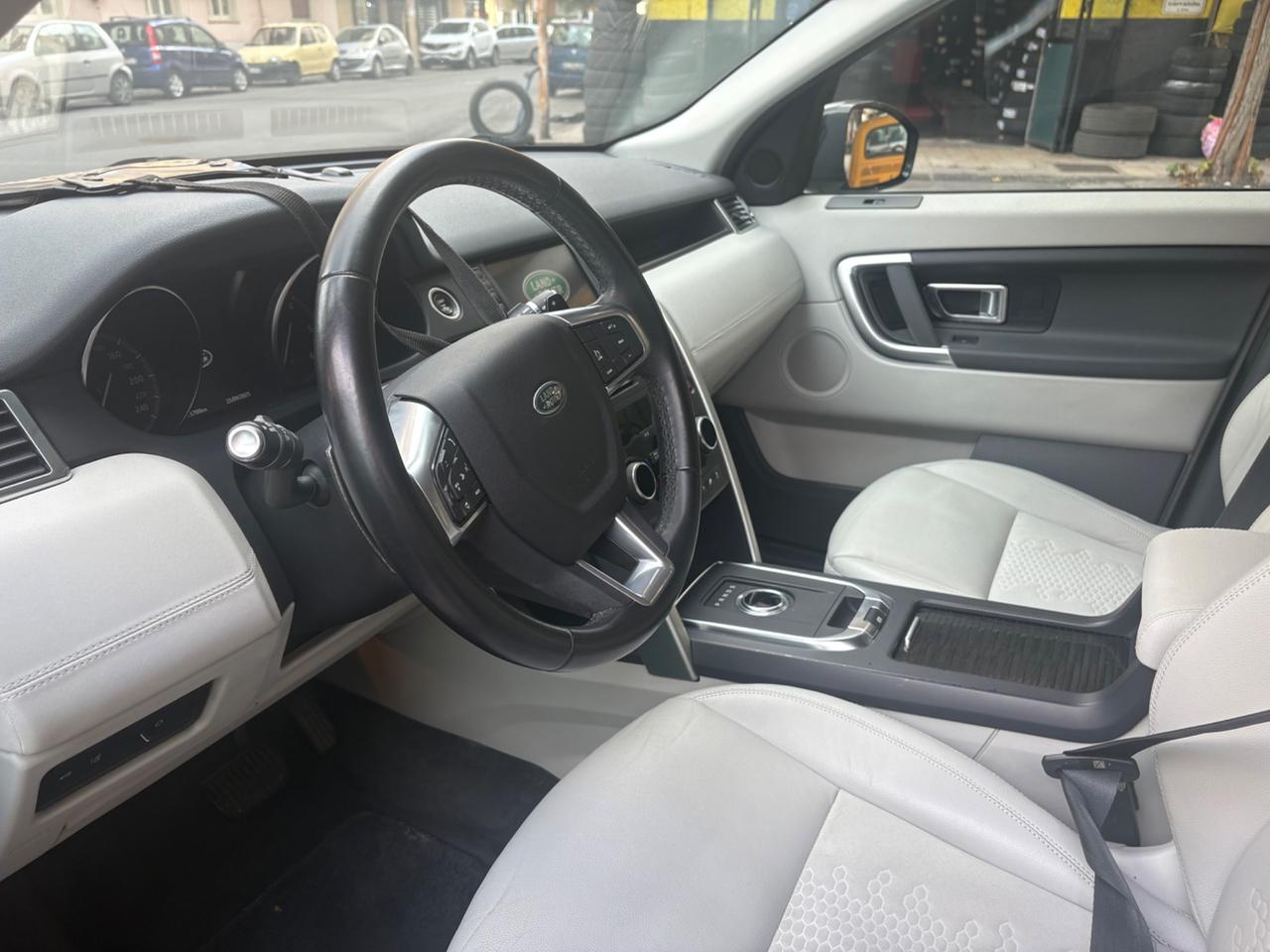 Land Rover Discovery Sport 2.0 TD4 150 CV HSE