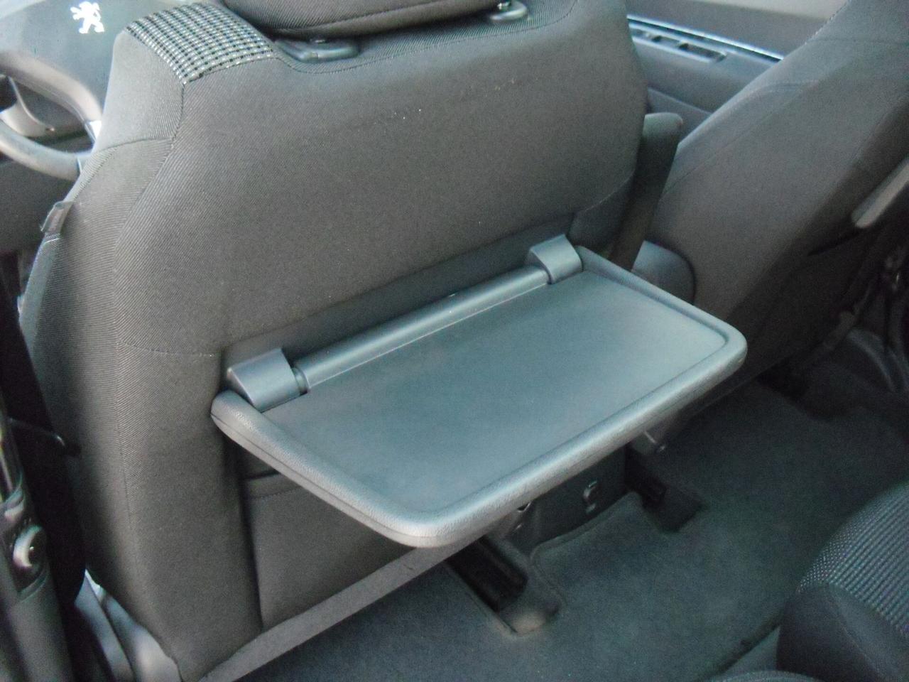 Peugeot 5008 2.0 HDi 150CV Féline 7 POSTI, FULL OPT, UNIPRO'