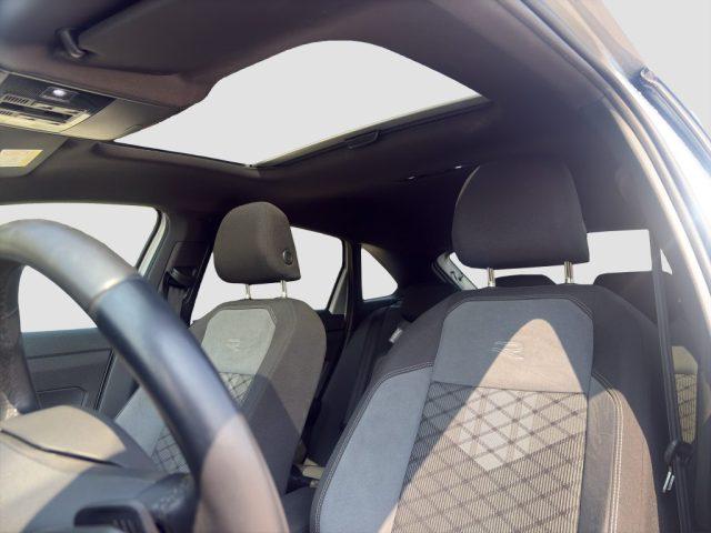 VOLKSWAGEN Taigo Taigo 1.0 TSI 115 CV DSG R-Line