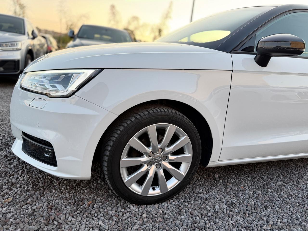AUDI A1 SPORTBACK 1.4 TDI BI XENON LED NAVI