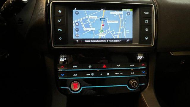 JAGUAR F-Pace 2.0 D 180 CV AWD aut. Prestige