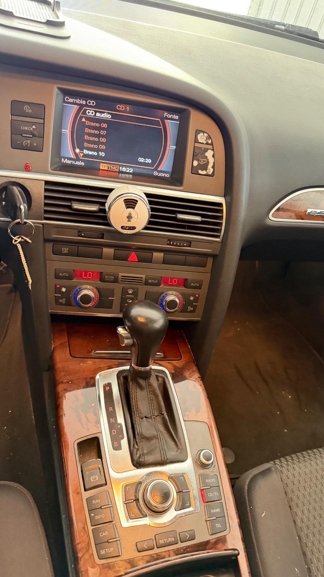Audi A6 3.0 V6 TDI quattro