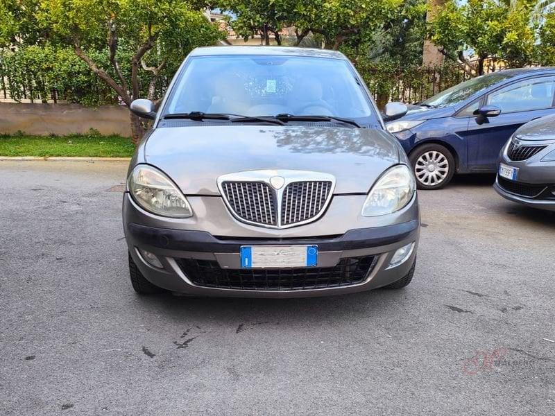 Lancia Ypsilon Ypsilon 1.2 8v Passion