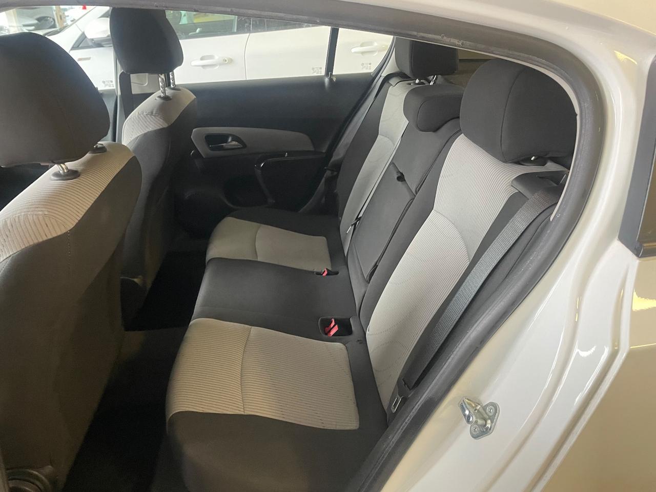 Chevrolet Cruze 1.6 5 porte LS - Nessun vincolo -