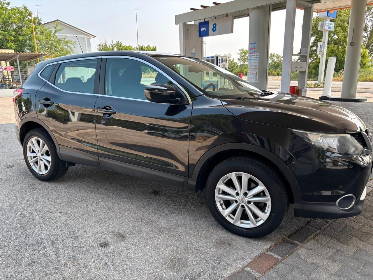 Nissan Qashqai 1.5 dCi N-Vision