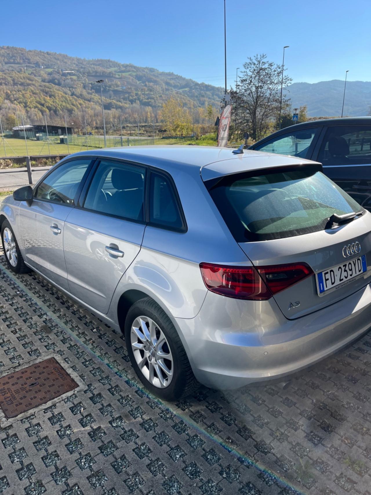 Audi A3 SPB 1.6 TDI clean diesel Business
