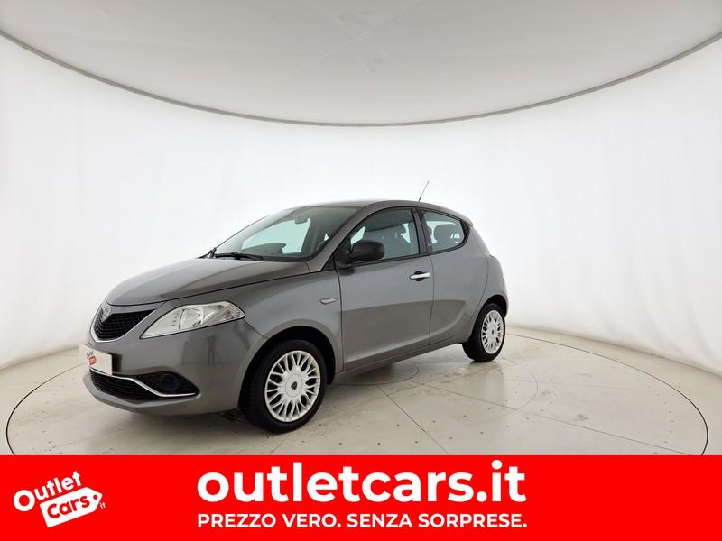 Lancia Ypsilon 1.2 silver 69cv