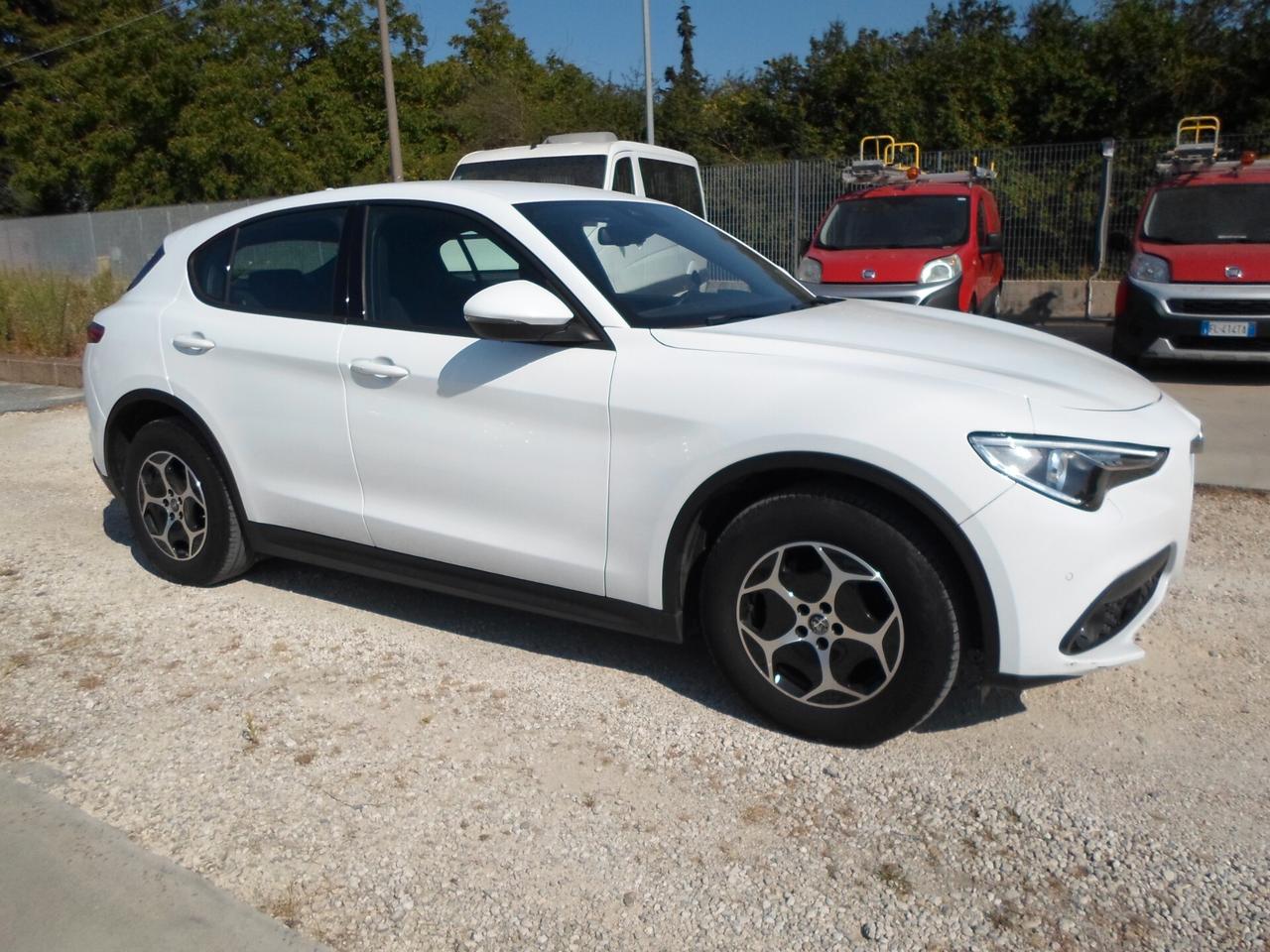 Alfa Romeo Stelvio 2.2 Turbodiesel 190 CV AT8 Q4 Super Business