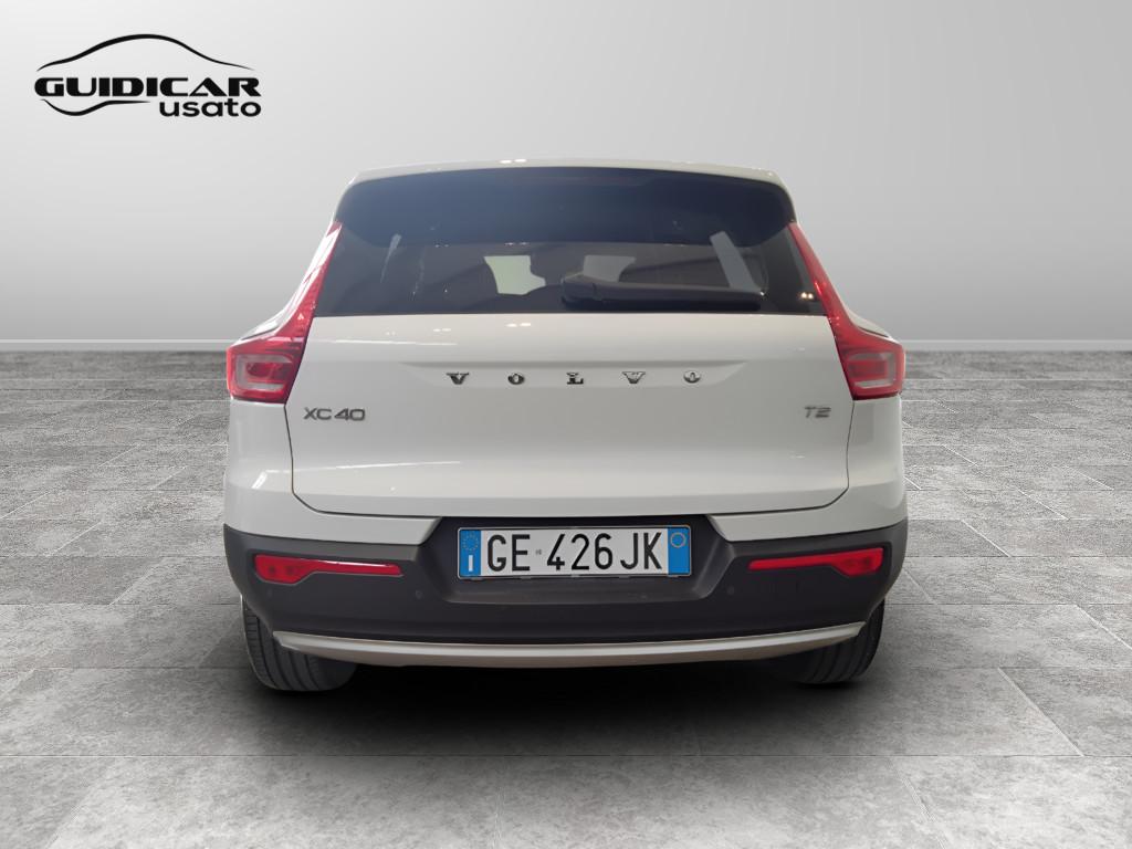 VOLVO XC40 - XC40 1.5 t2 Momentum Pro my21