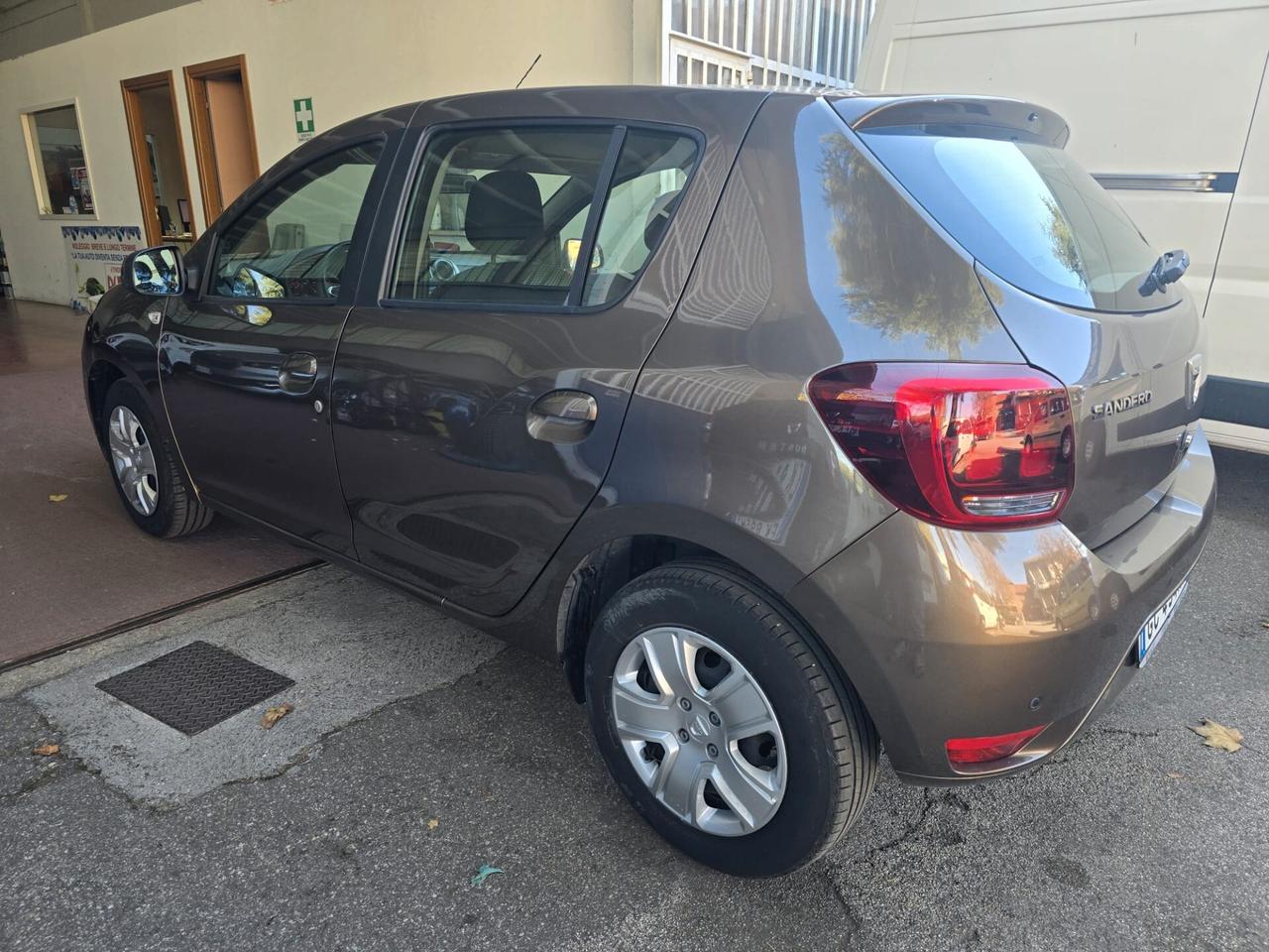Dacia Sandero Stepway 1.0 TCe 100 CV ECO-G Access rate da 120 mese