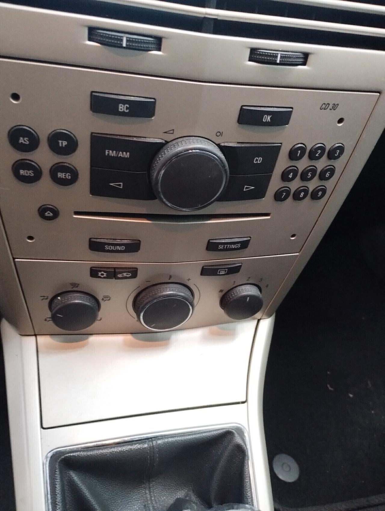Opel Astra METANO solo 95.000KM