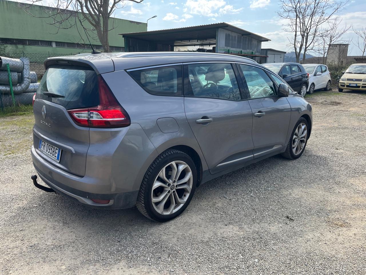 Renault Grand Scenic dCi 8V 110 CV EDC Energy Intens