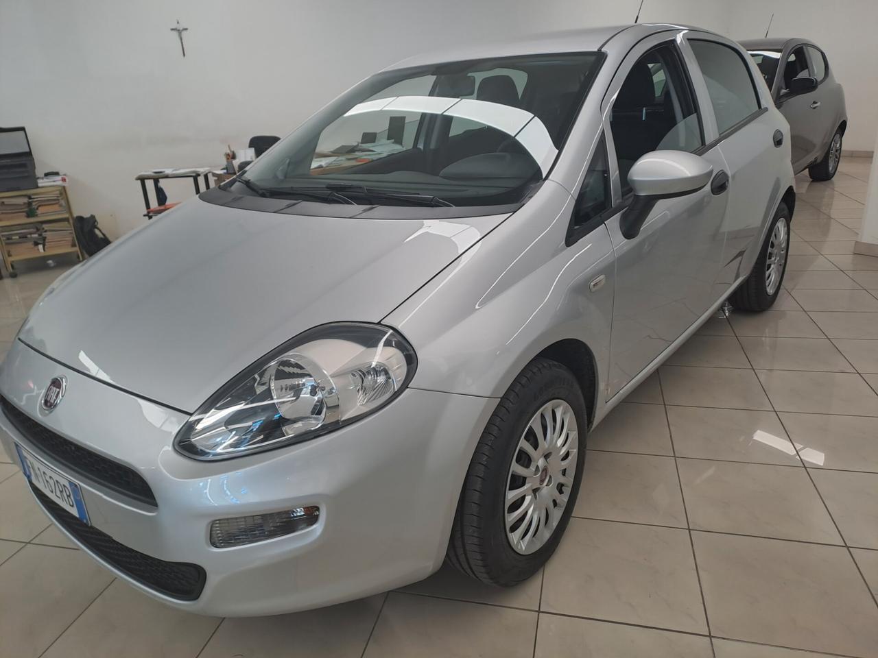 Fiat Punto 1.2 8V 5 porte Street