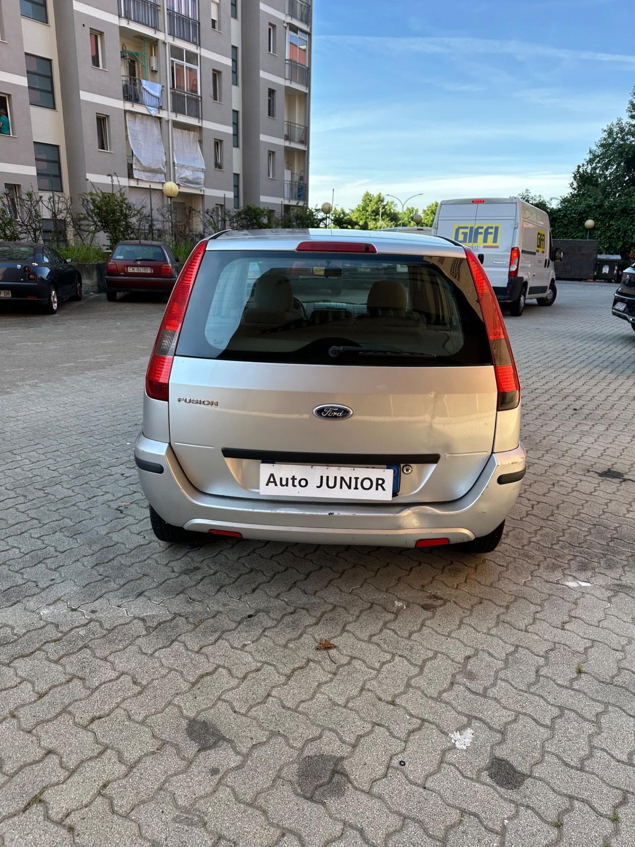 Ford Fusion 1.6 16V 5p. Plus