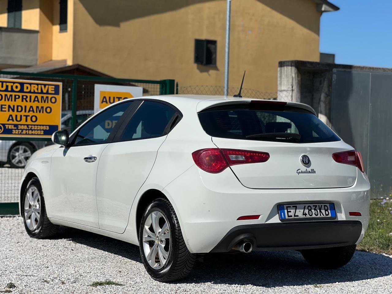Alfa Romeo Giulietta 1.6 JTDm-2 105 CV Exclusive