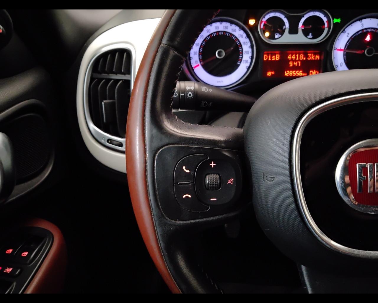 FIAT 500L 2012 - 500L 1.3 mjt Trekking 85cv
