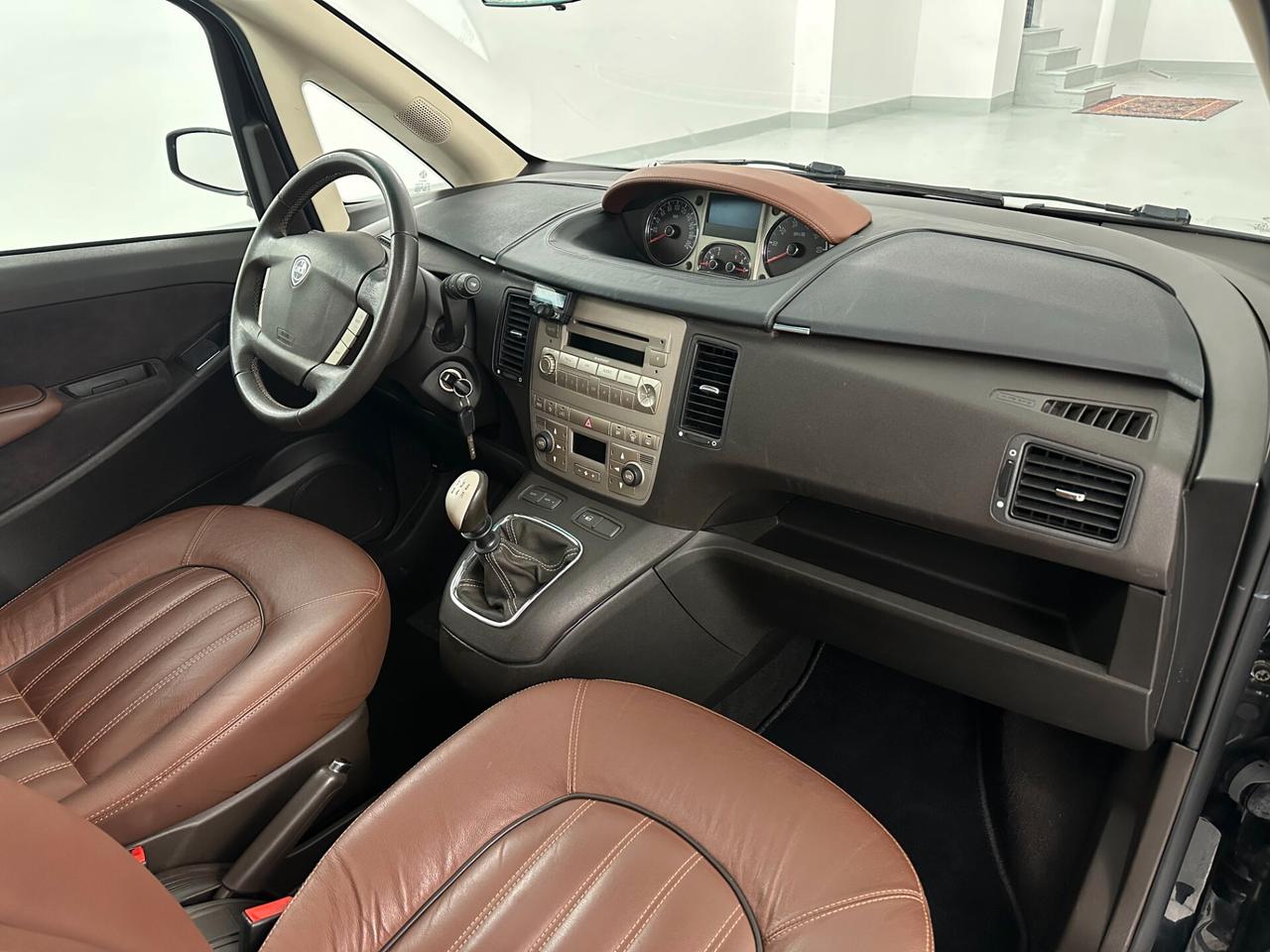 Lancia MUSA 1.6 Multijet Poltrona Frau