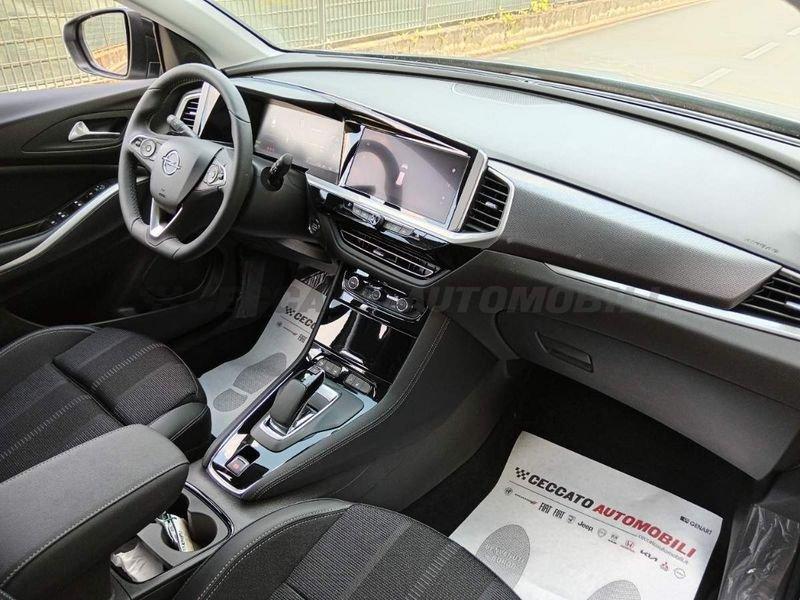 Opel Grandland Grandland 1.6 phev Business Elegance fwd 225cv auto