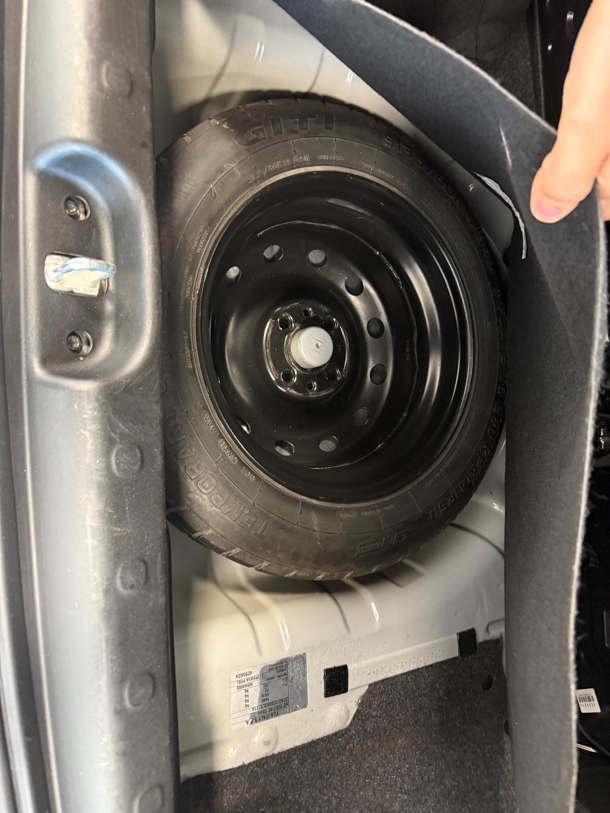 Fiat Panda 1.2 Connected by Wind