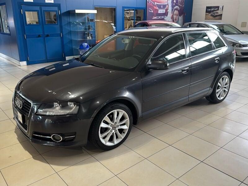 Audi A3 A3 SPB 1.6 TDI 105 CV CR Ambition Volano Rumoroso