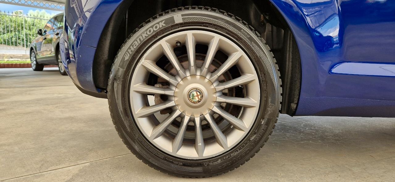 Alfa Romeo MiTo 1.3 Mjt 85cv SBK