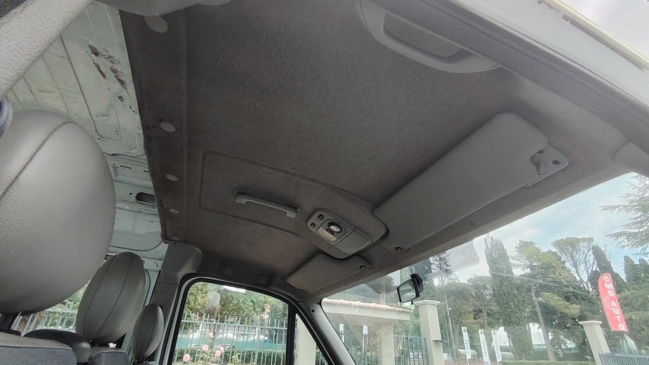 Furgone Nissan Interstar 2.5 Diesel