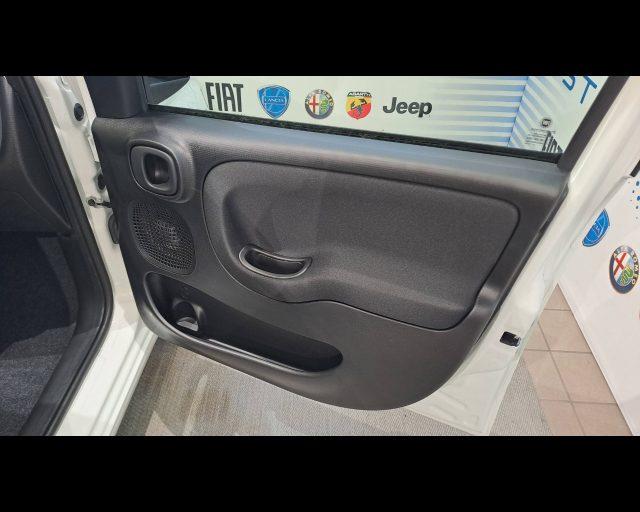 FIAT Panda 1.0 firefly hybrid Icon s&s 70cv 5p.ti