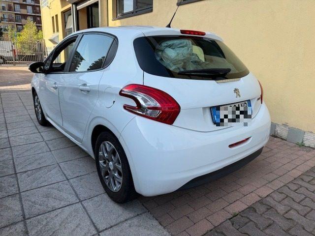PEUGEOT 208 1.4 8V HDi 68CV 5p. Active