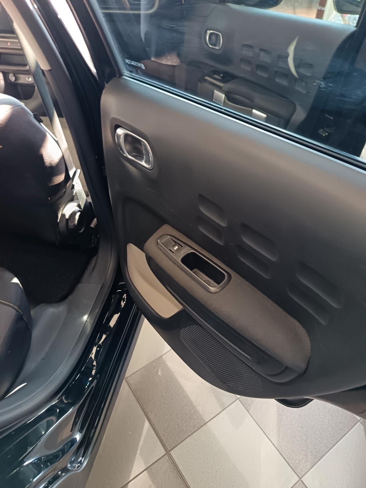 Citroen C3 PureTech 83 S&S Shine Pack