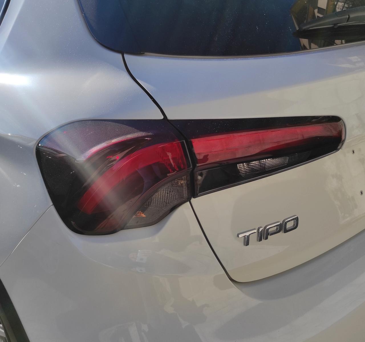 Fiat Tipo 1.6 Mjt S&S SW Cross