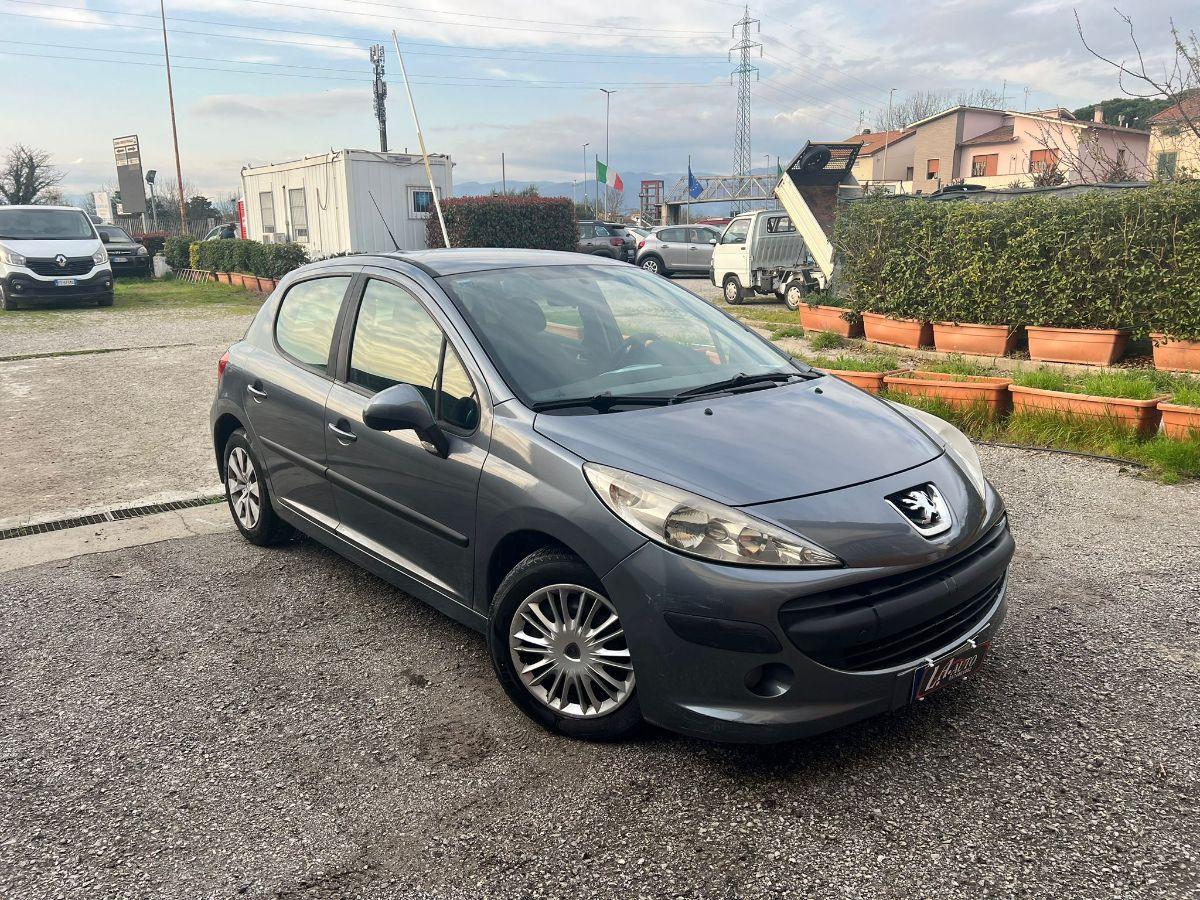 PEUGEOT - 207 - HDi 70CV 5p. ONE Line