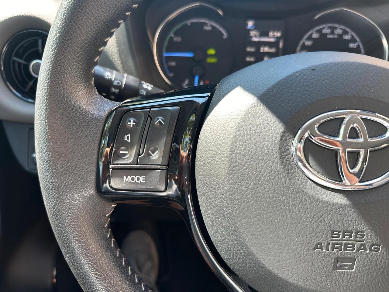 Toyota Yaris 1.5 Hybrid 5 porte Active