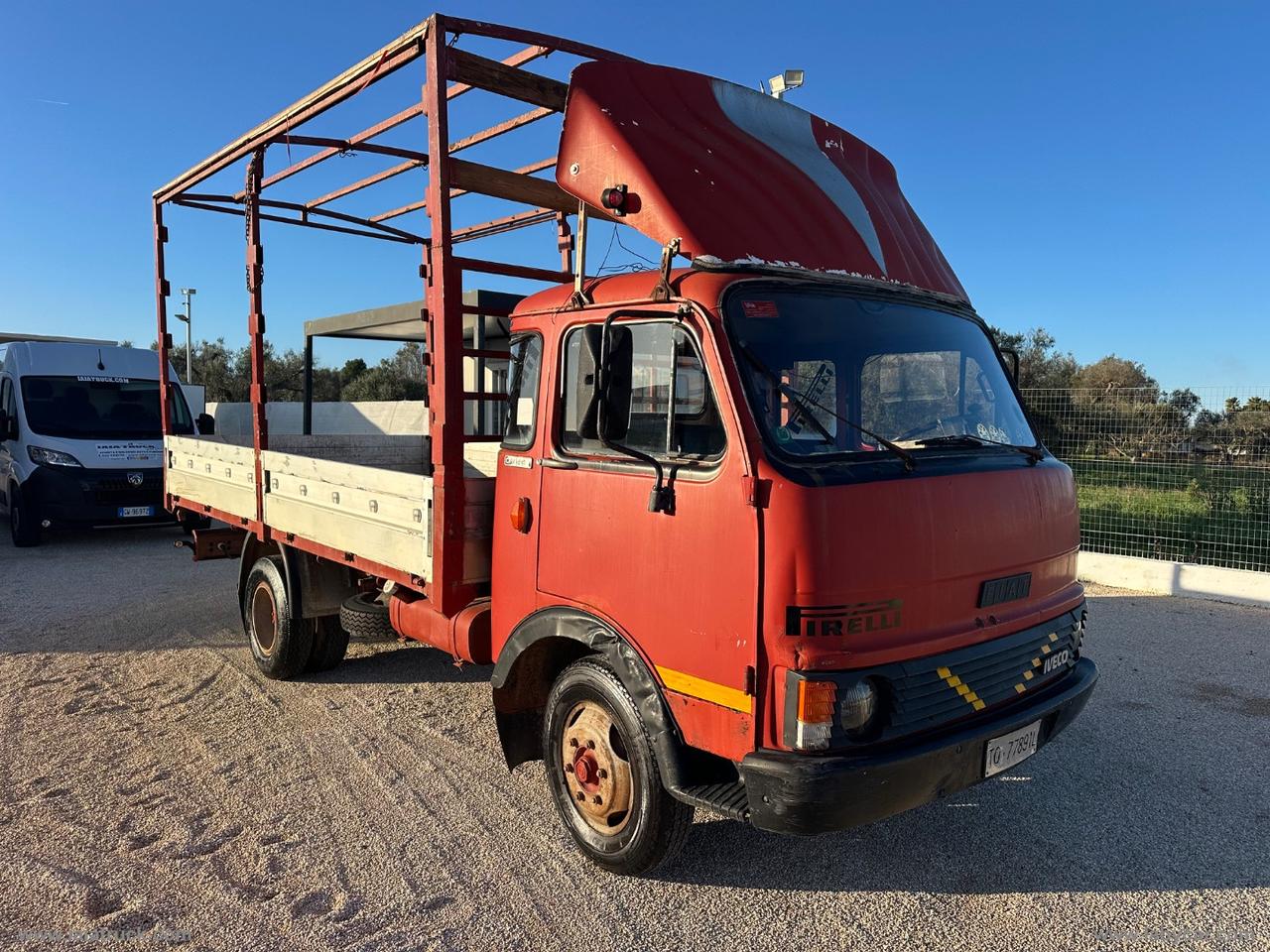 FIAT OM 40 35Q. CASSONE CENTINATO