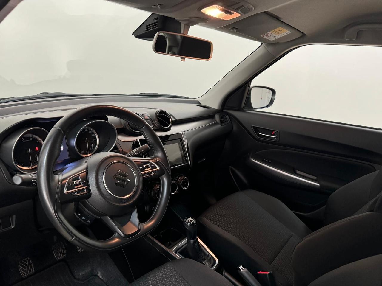 Suzuki Swift 1.2 Hybrid Top
