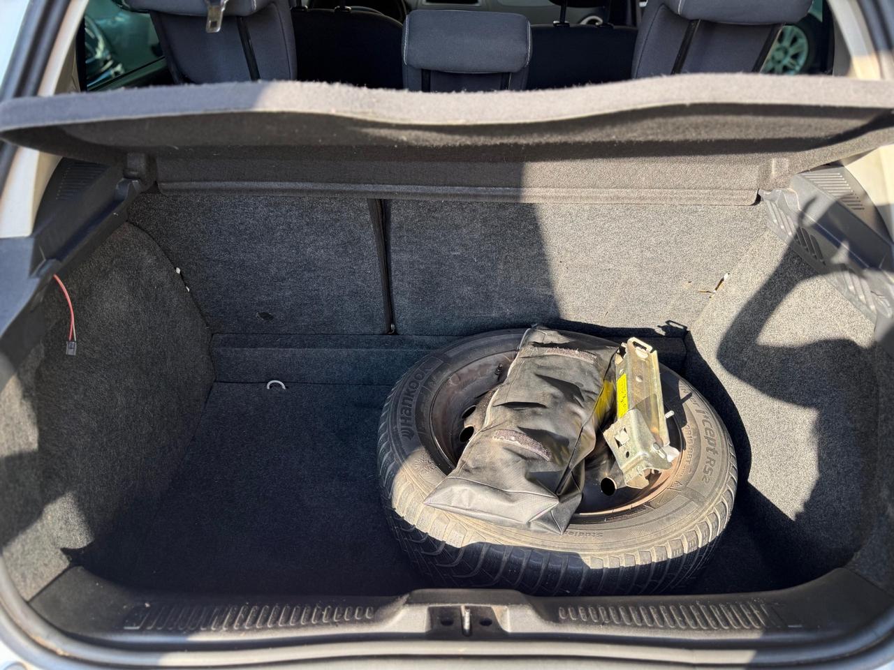 Renault Clio 1.2 16V 5 porte