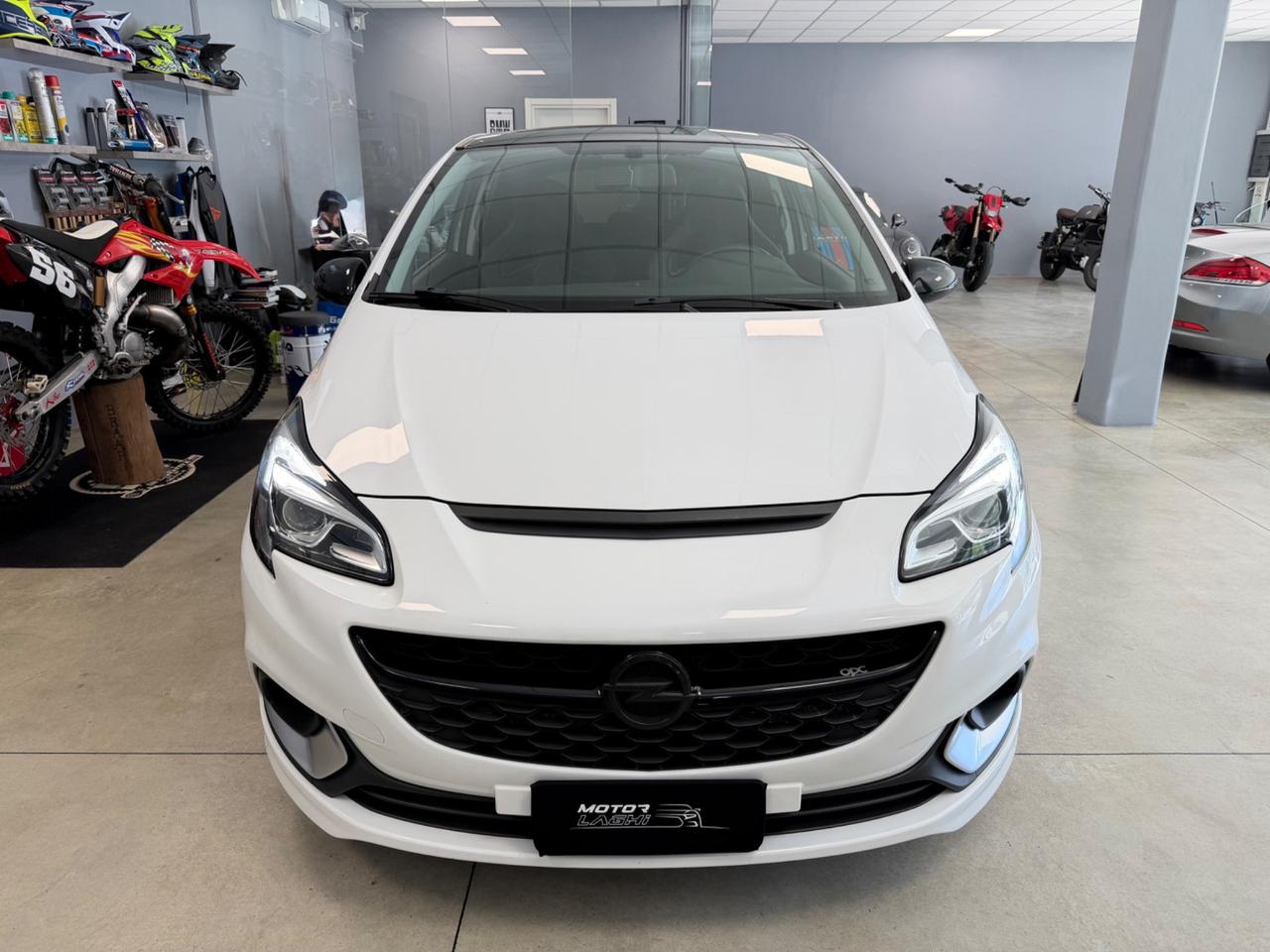 Opel Corsa 1.6 Turbo Coupé OPC