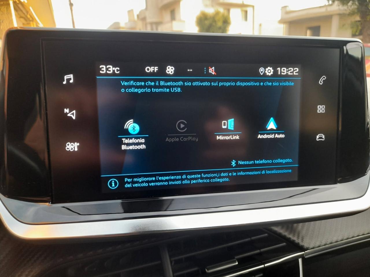 PEUGEOT 2008 1.5 BLUEHDI ALLURE