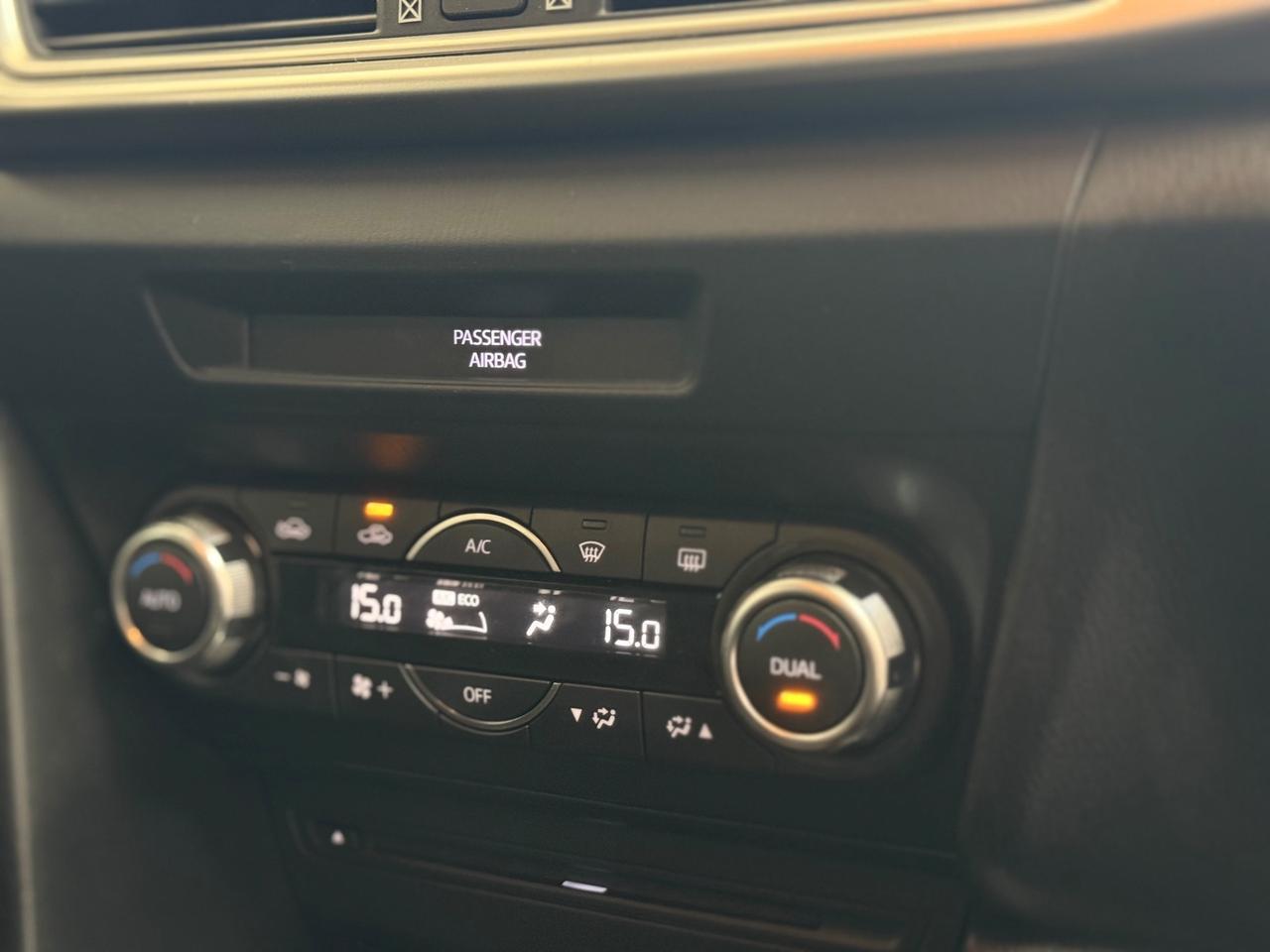 Mazda 3 1.5 Skyactiv-D 90.000KM