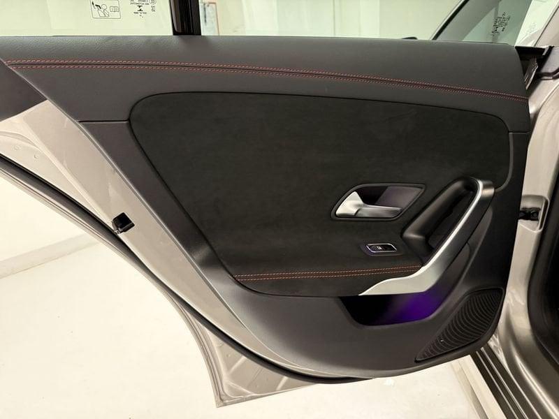 Mercedes-Benz CLA CLA 180 Automatic Shooting Brake Premium AMG