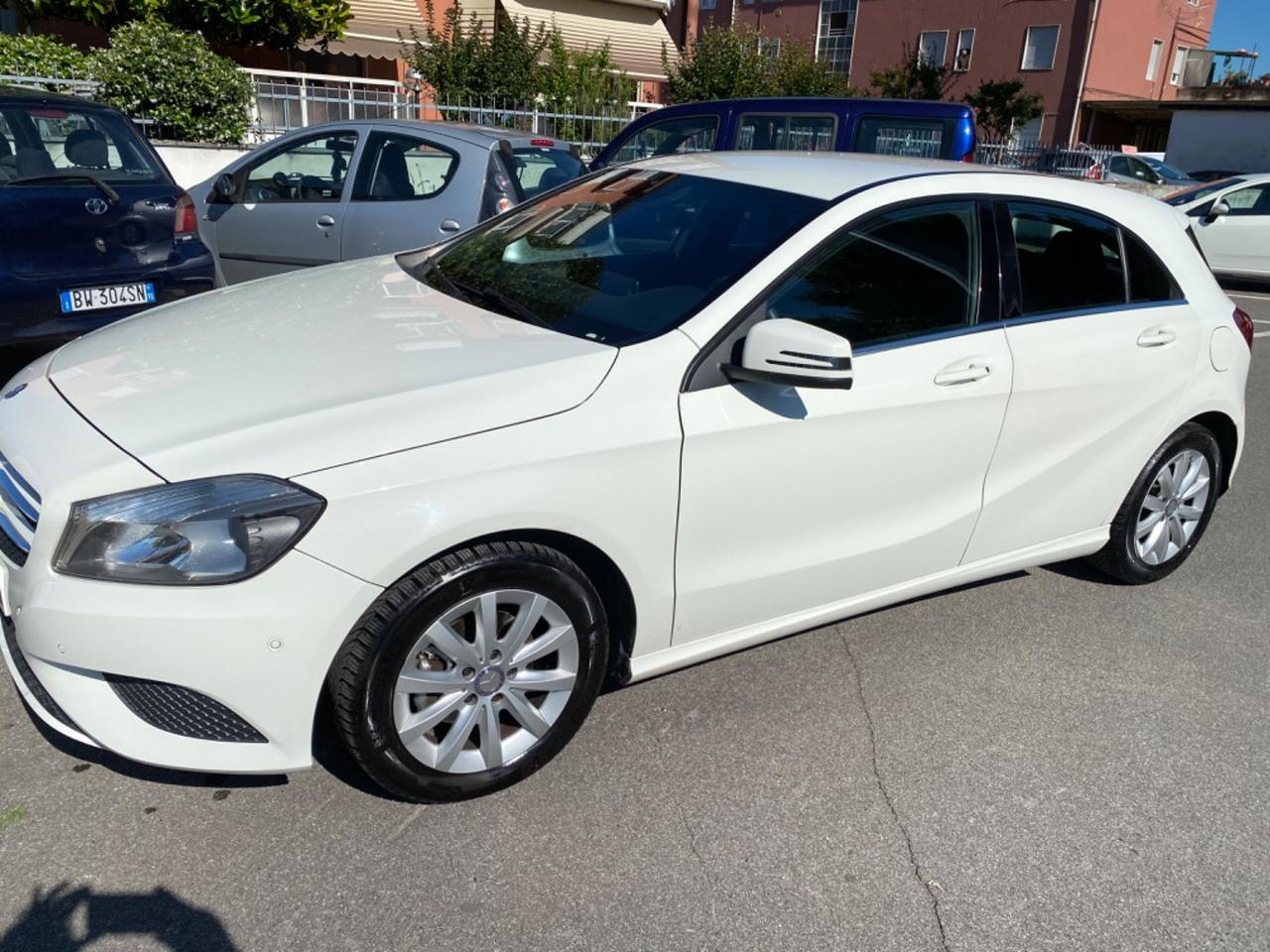 Mercedes-benz CLA 180 CLA 180 CDI Automatic Executive