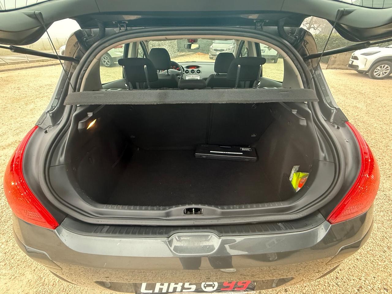 Peugeot 308 1.6 VTi 120CV 5p. 65.000KM