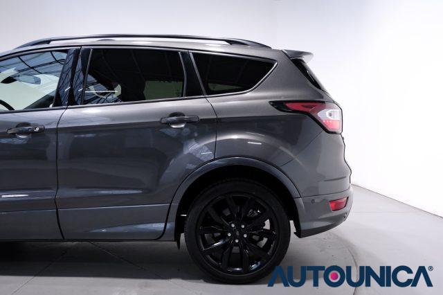 FORD Kuga 2.0 TDCI 150 CV S&S 4WD ST-LINE