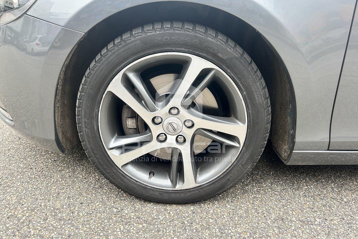 VOLVO V40 D2 Geartronic Business