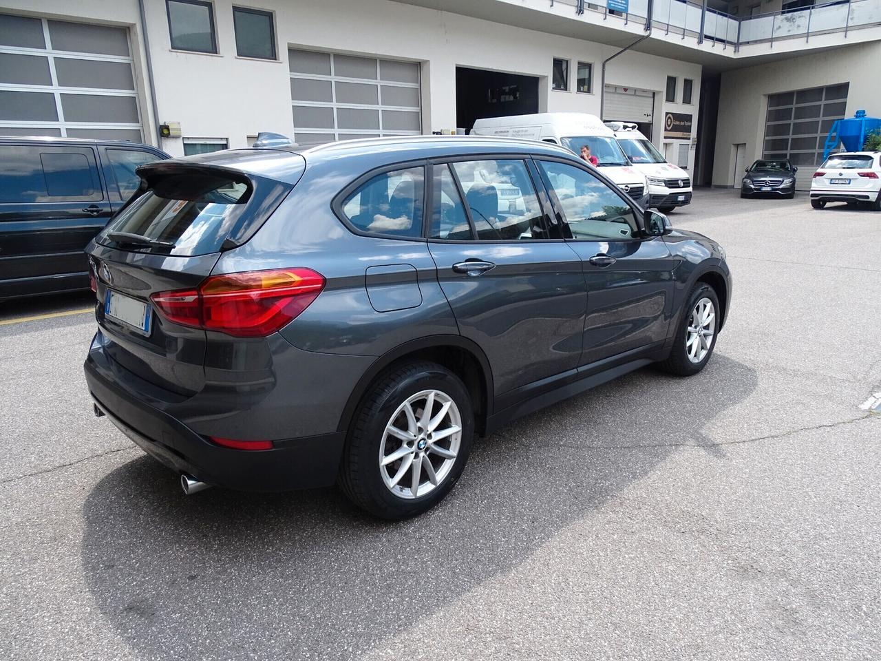 Bmw X1 xDrive18d Business