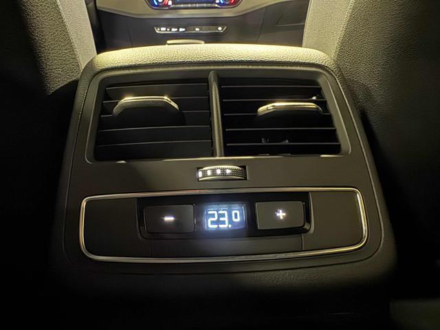 AUDI A4 Avant 40 TDI quattro S tronic S line edition