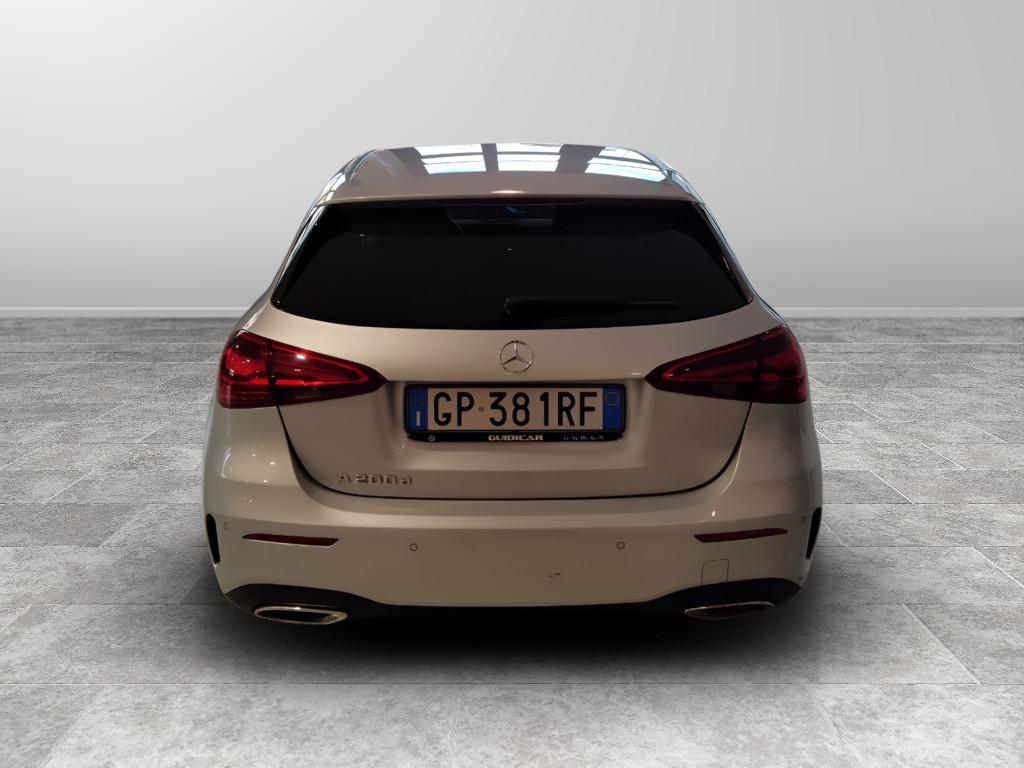 Mercedes-Benz Classe A - W177 2023 - A 200 d AMG Line Advanced Plus auto