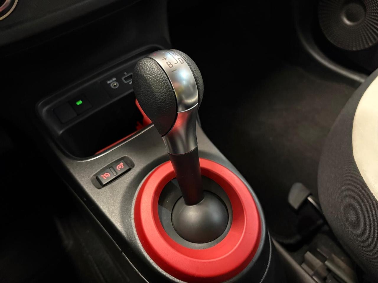 Renault Twingo Electric Urban Night