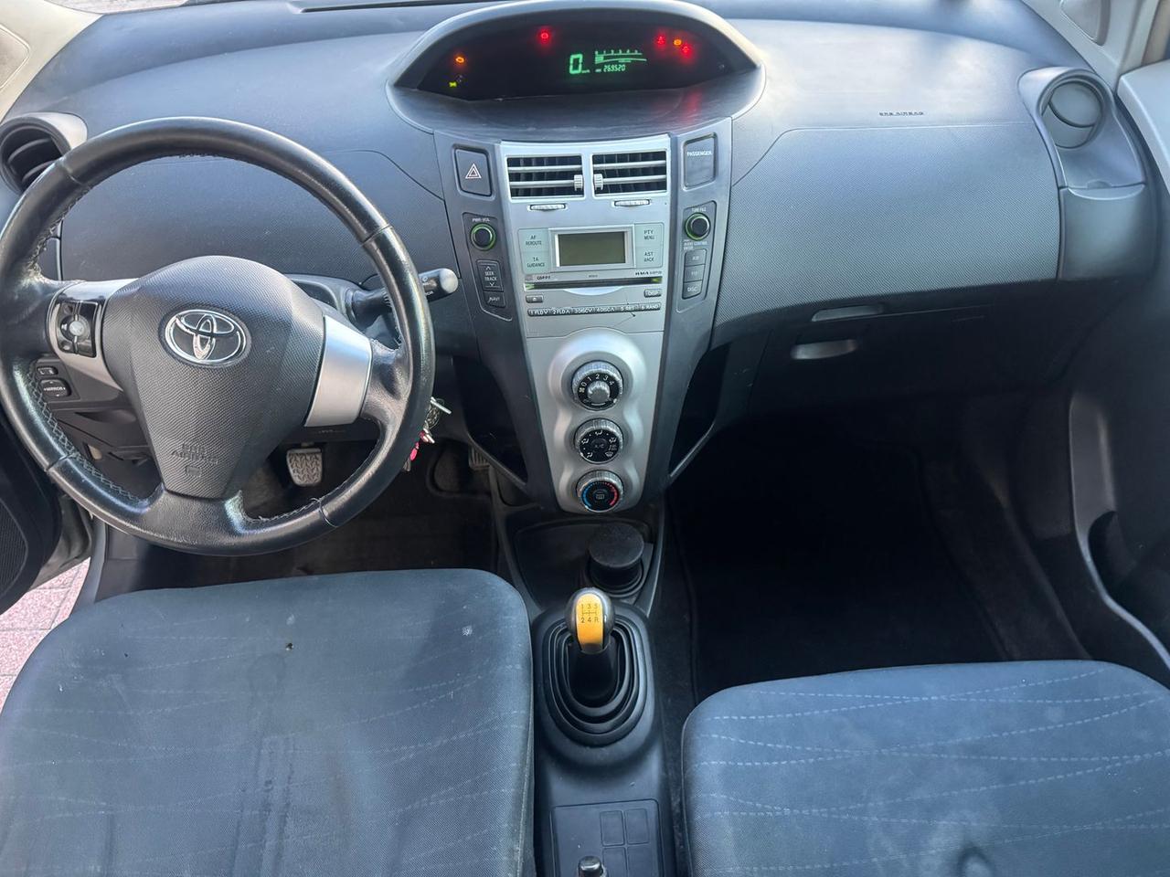 Toyota Yaris 1.0 VVT-i Sol #50407