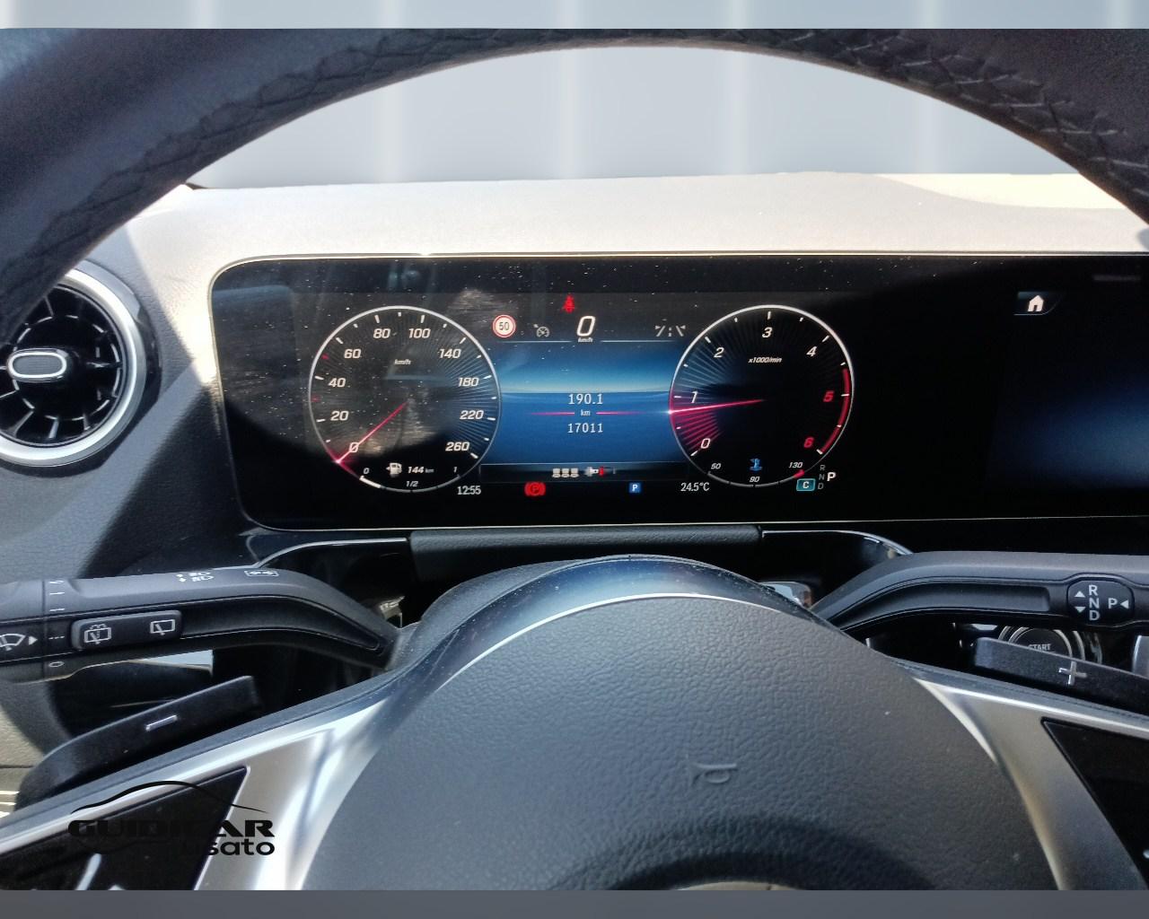 Mercedes-Benz GLA-H247 2023 - GLA 180 d Progressive Advanced auto